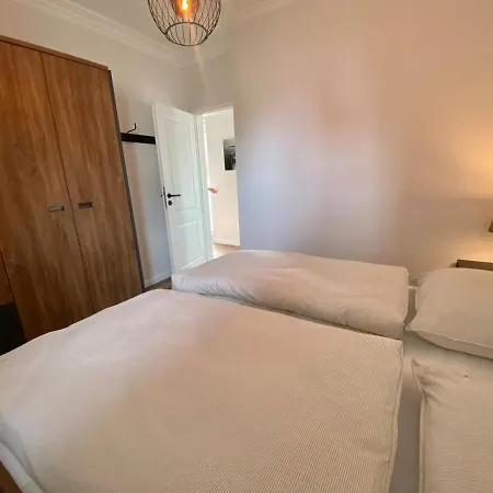 1027- Alte Da H Me - Neu